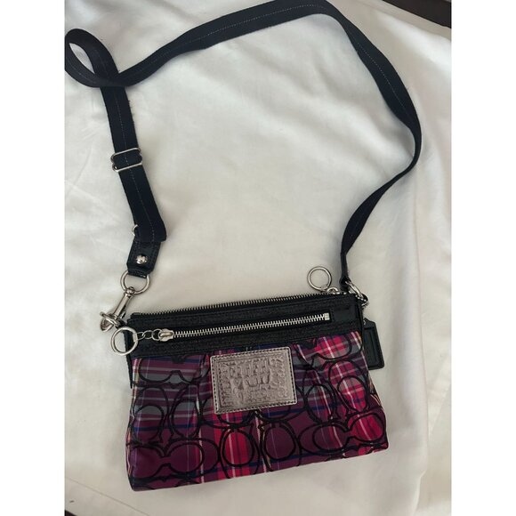 COACH Poppy Signature C Crossbody Bag Black Fuschia Purple - Picture 1 of 5